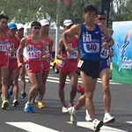 Men 20km-10km Team race - the pack shortly after the start