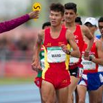 1st stage - 5.000m track walk boys: Candido Velez shows yellow paddle during the race