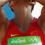 20 km women - Liu Hong after the victory (by Bryn Lennon - Getty Images South America)